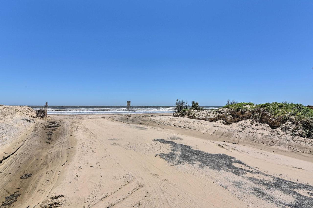 Bolivar Peninsula Beach House, Steps To Coast Extérieur photo